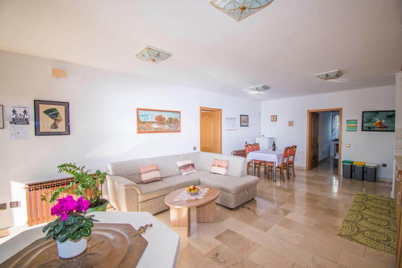 Apartment Grand & Plav In Krk