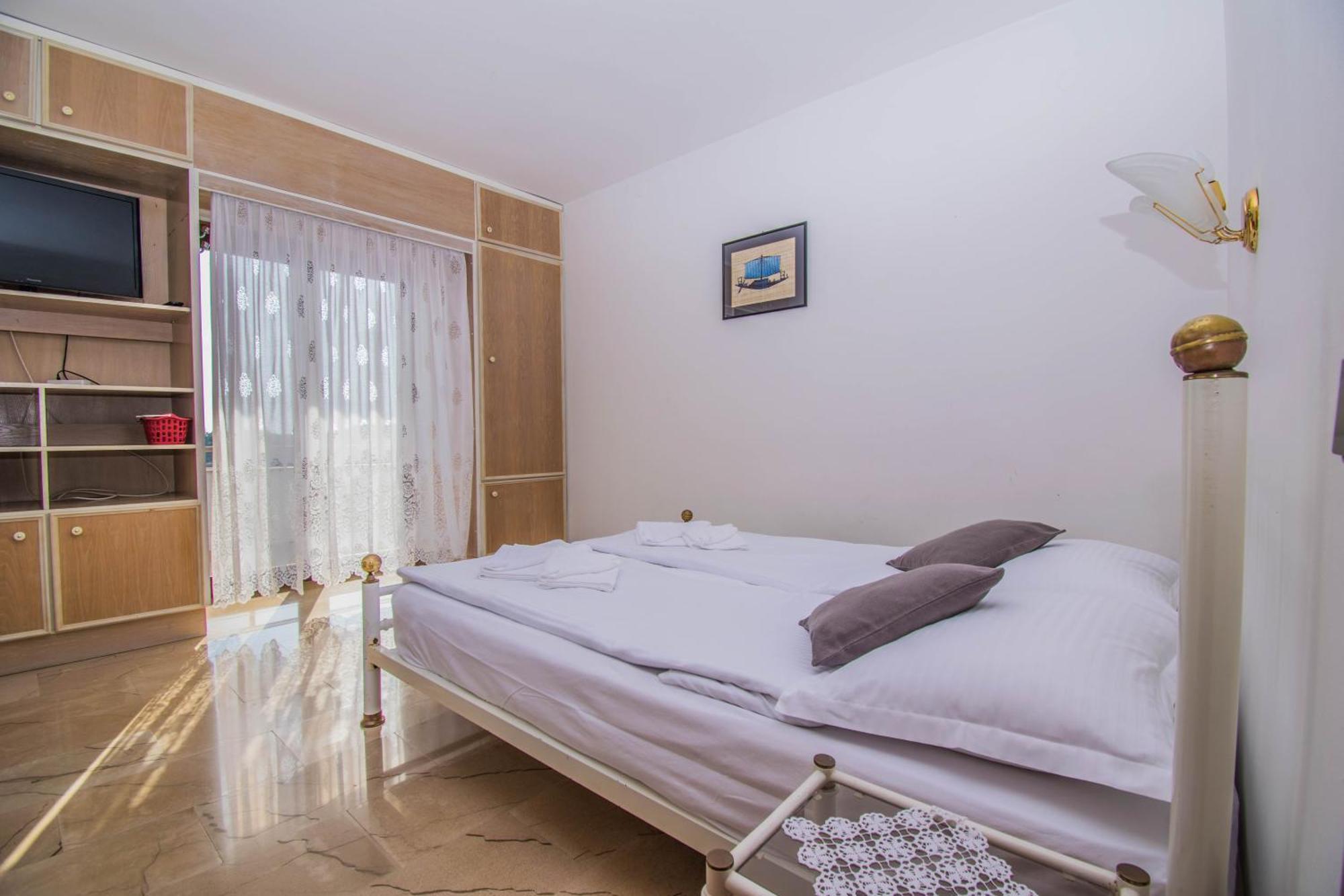 Grand & Plav In Krk Apartment